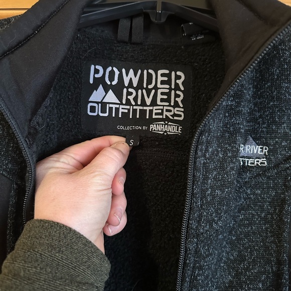 Powder River vest - Picture 2 of 3